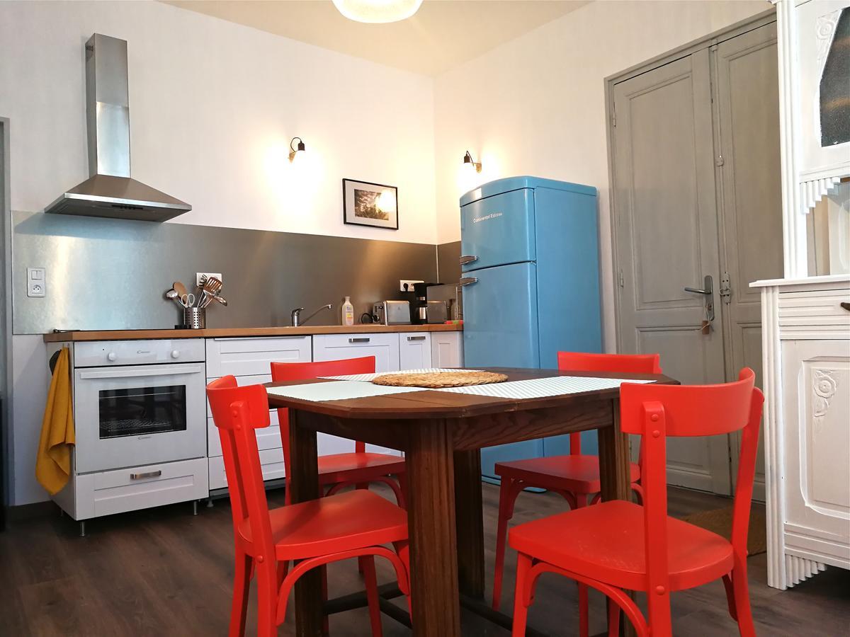La Loge Du Theatre - Saintes Apartment ภายนอก รูปภาพ